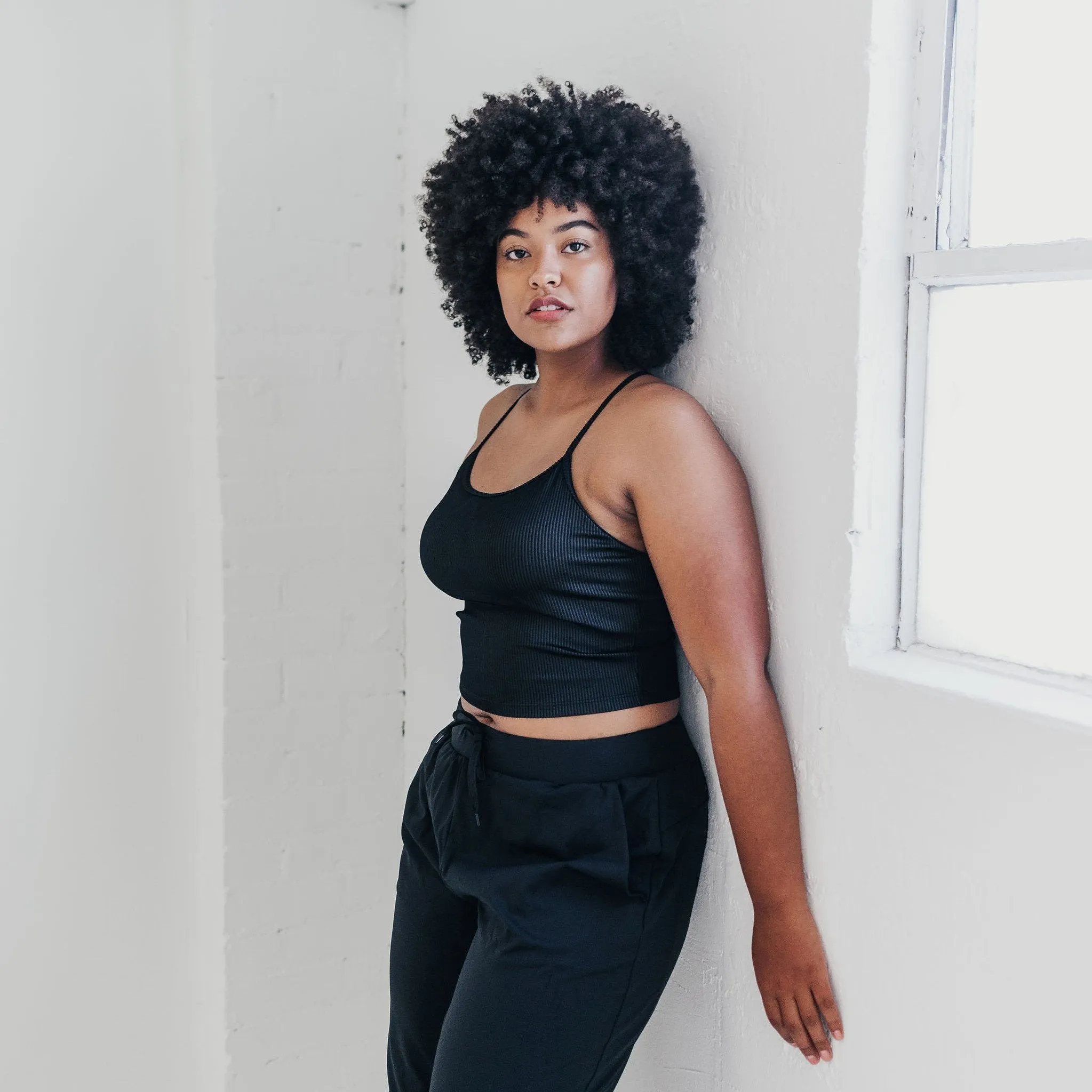 Ava Crop Top - Ribbed Black