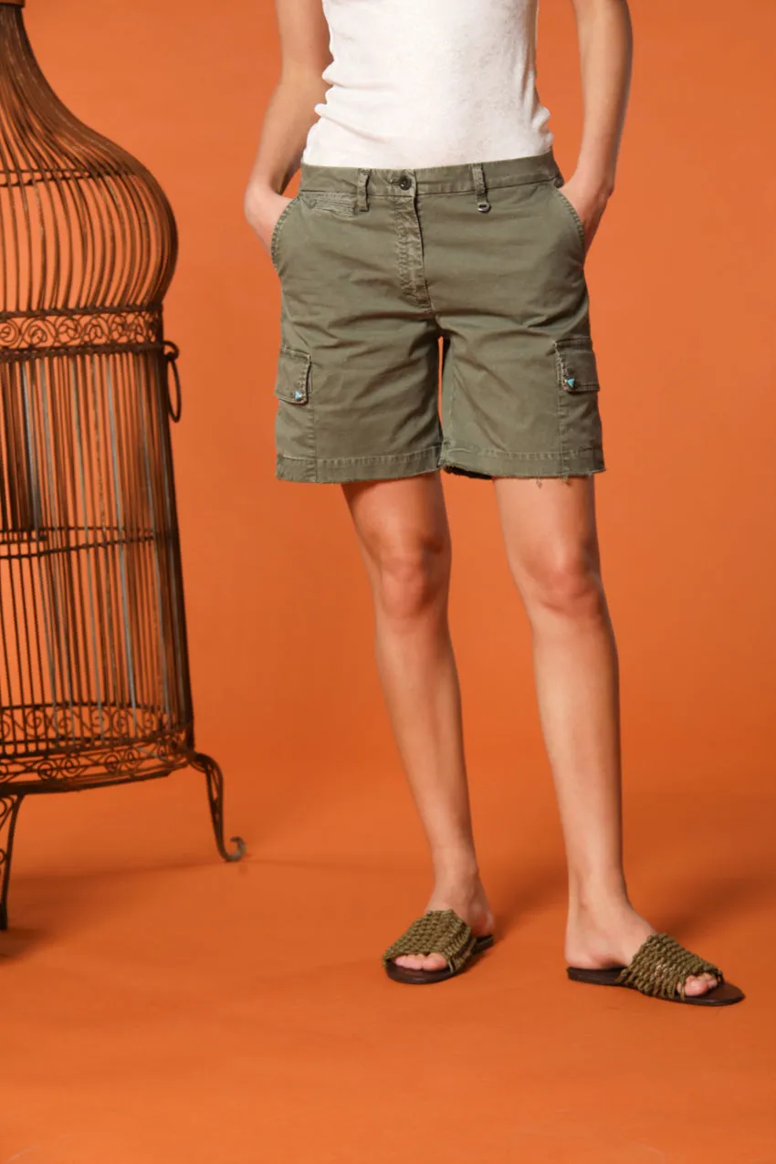 CHILE CARGO BERMUDA SHORT IN MILITARY GREEN