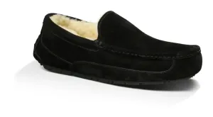Men’s UGG Ascot (Suede) – Classic Moc-Toe Slipper with Indoor/Outdoor Comfort