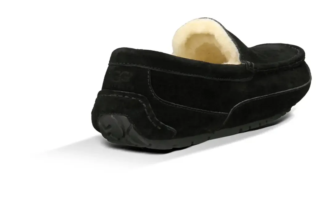 Men’s UGG Ascot (Suede) – Classic Moc-Toe Slipper with Indoor/Outdoor Comfort